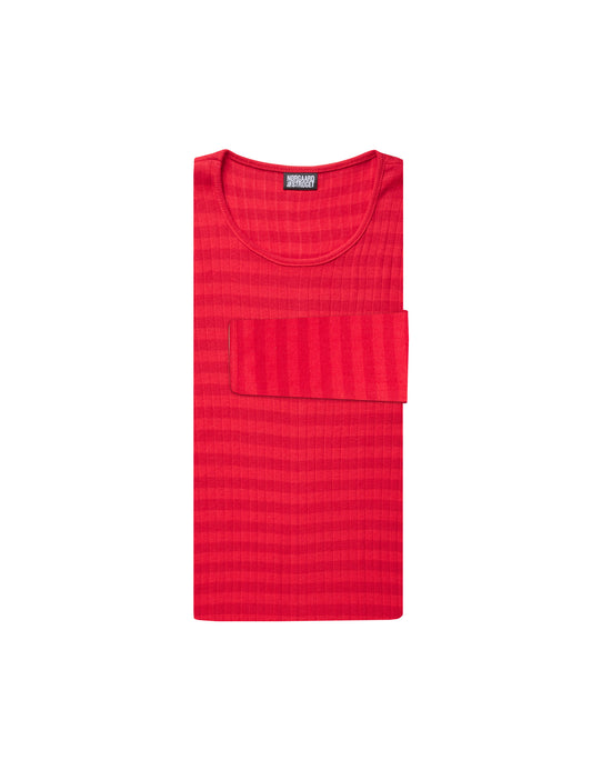 101 Broadway, Red/Winterred